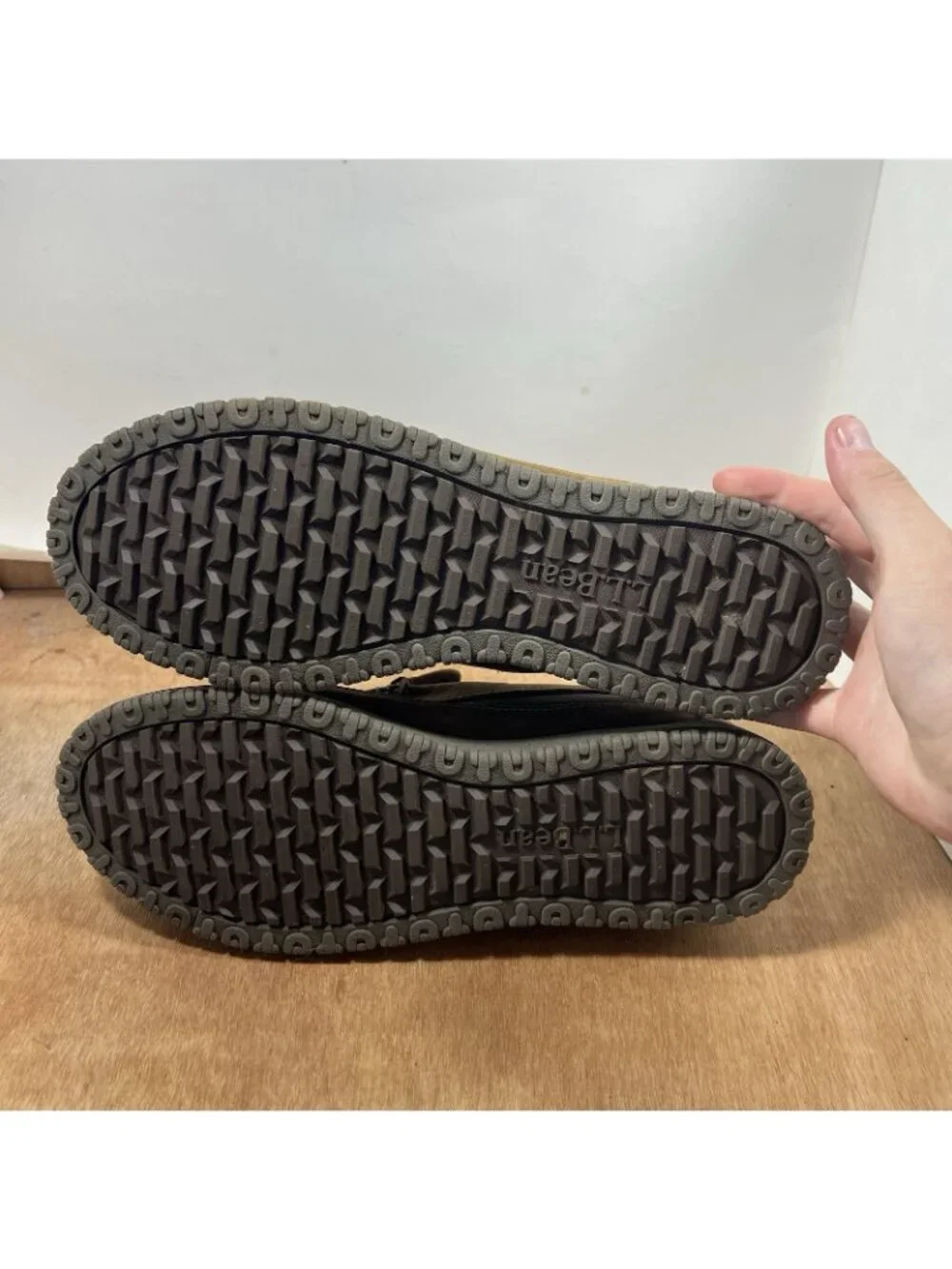 LL Bean Slippers Men Size 11 Shearling Lined Brown